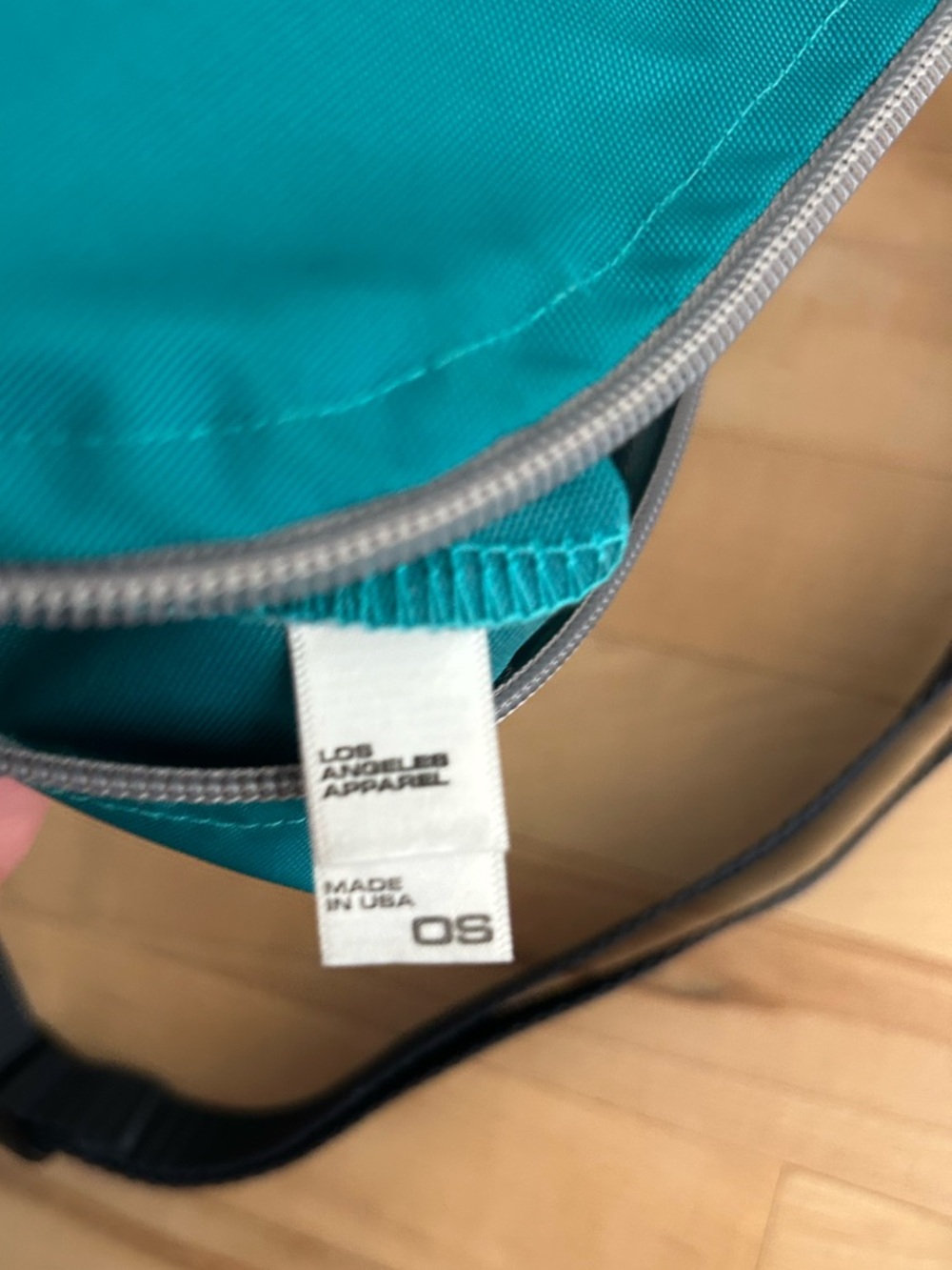 Teal Nylon Fanny Pack with Adjustable Strap Los Angeles Apparel - Picture 5 of 6